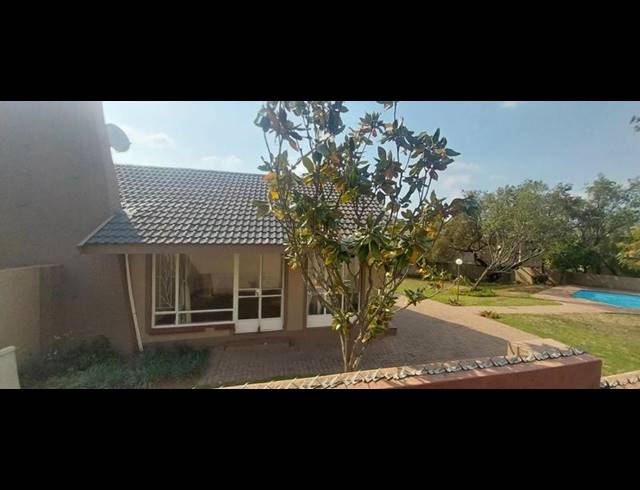 2 BEDROOM PROPERTY TO RENT IN NORTH RIDING AH
